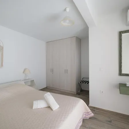 Piraiki Coastal Accommodation Piraeus Exterior photo