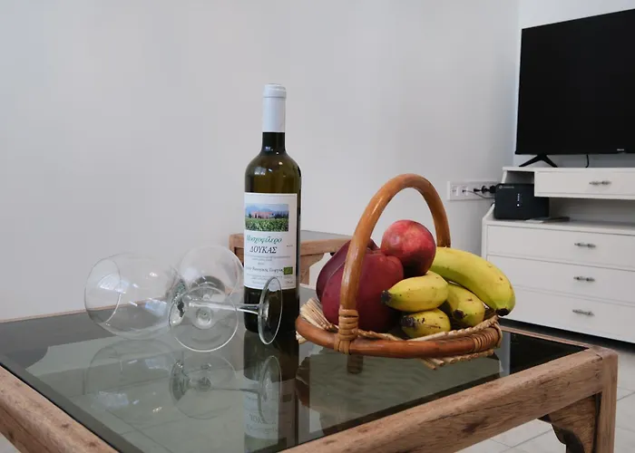 Piraiki Coastal Accommodation