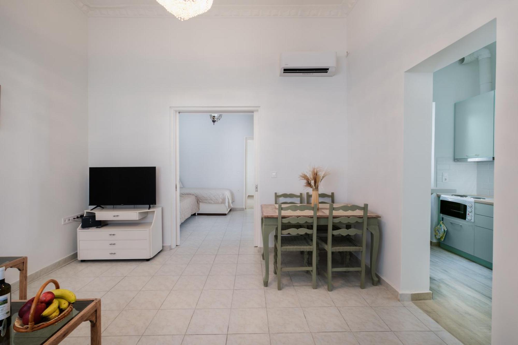 Apartment Piraiki Coastal